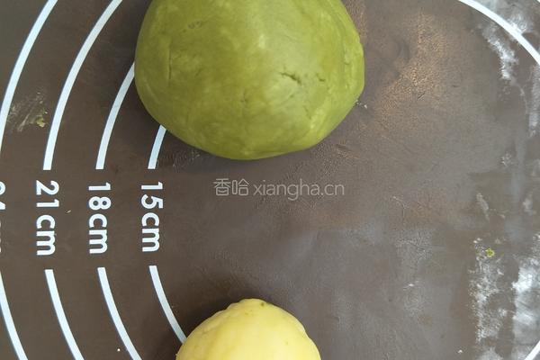 可爱的猕猴桃饼干的做法图解4