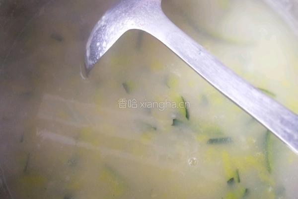 囊瓜疙瘩汤的做法图解5
