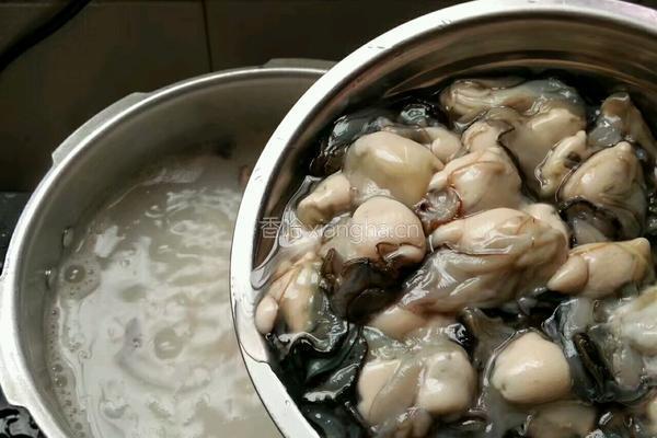 鲜味海蛎粥的做法图解7