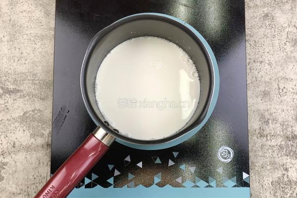 火爆网络的梦龙脆皮雪糕的做法图解2