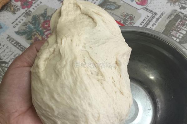 豆沙面包卷的做法图解4