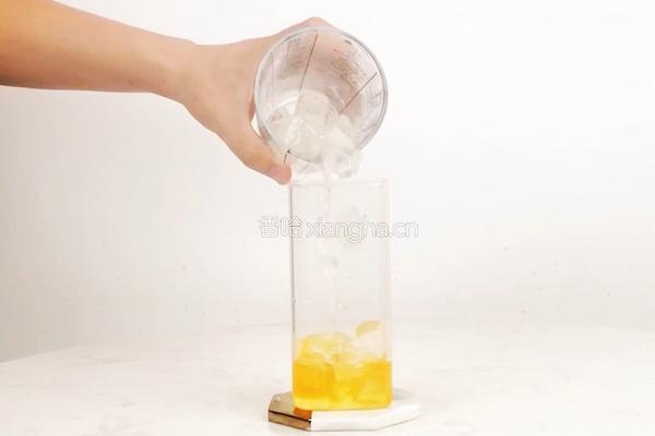 网红饮品怎么做？银河系水蜜桃饮品告诉你的做法图解4