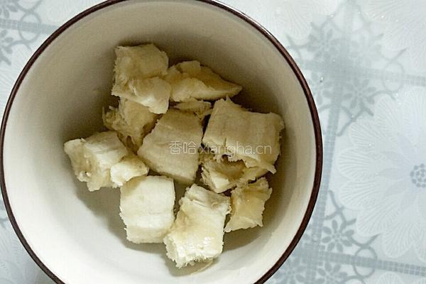 坚果麦片香蕉酸奶昔的做法图解4