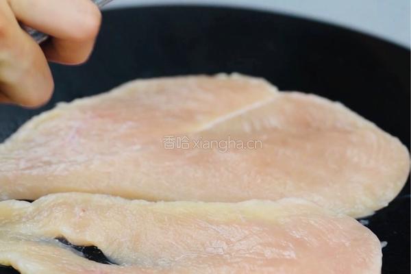 减肥餐～香煎鸡扒的做法图解3