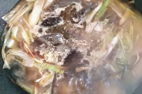 葱爆海参的做法图解4