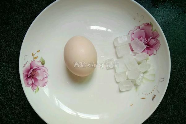 冰糖鸡蛋甜汤的做法图解1