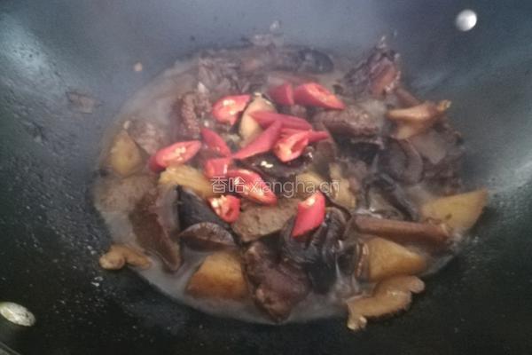 香菇闷鸡的做法图解8