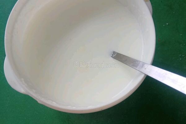 奶粉DIY老酸奶的做法图解2