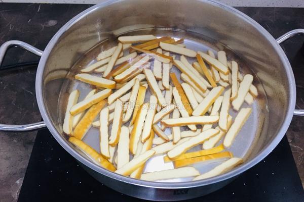 豆干炒青椒的做法图解4