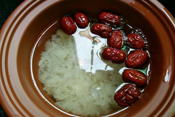 红枣银耳糊的做法图解6