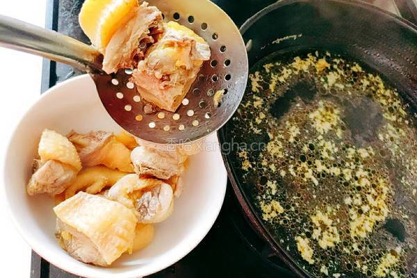蒲菜炖鸡的做法图解4