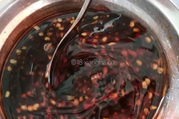 凉拌蒜辣鸡爪的做法图解5
