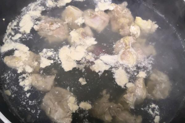 排骨藕汤的做法图解2