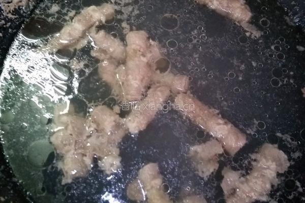 金针芝士牛焗饭的做法图解1