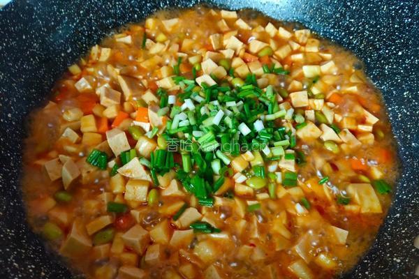 毛豆子炒三丁的做法图解12
