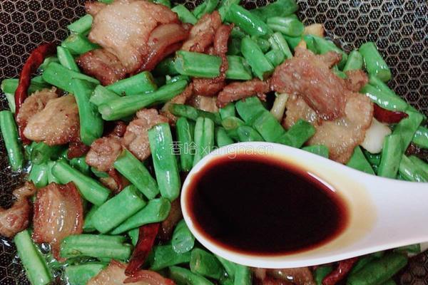 五花肉炒四季豆的做法图解5