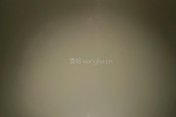 皮蛋瘦肉粥的做法图解2