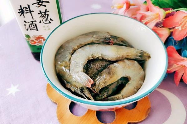 豆腐干韭菜炒虾的做法图解3