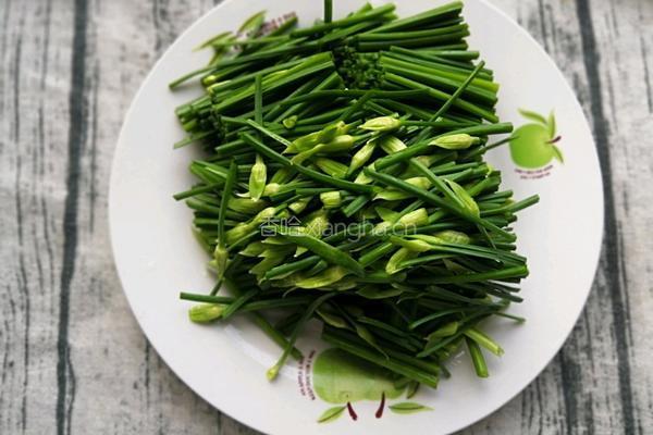 虾仁炒韭菜花的做法图解11