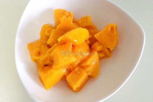 芒果鲜虾炒鱿鱼的做法图解5