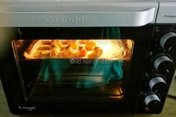 酥到掉渣的的香肠酥皮卷的做法图解9
