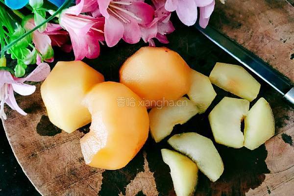 黑布林火龙果甜汤的做法图解3