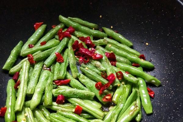 干煸豆角的做法图解4