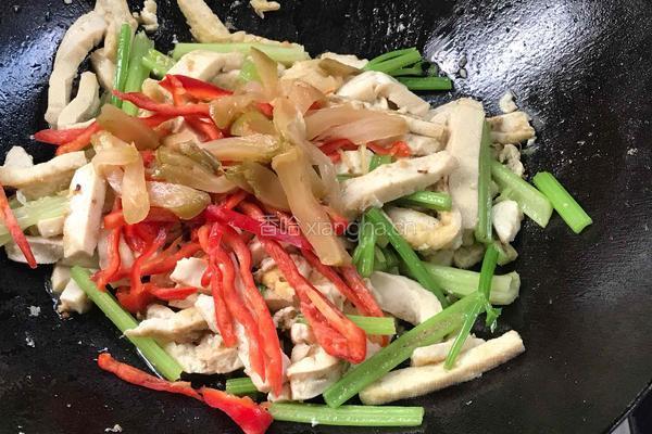 芹菜炒香干的做法图解11