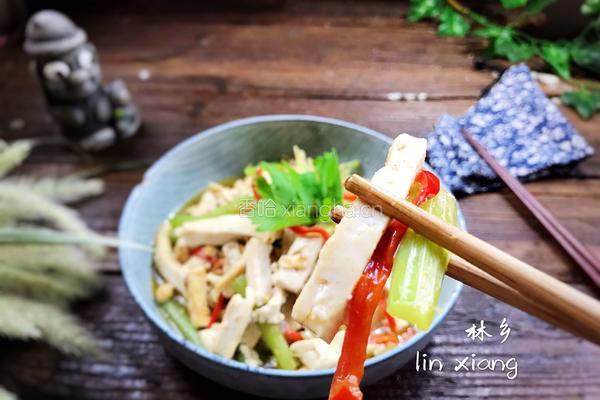 芹菜炒香干的做法图解14