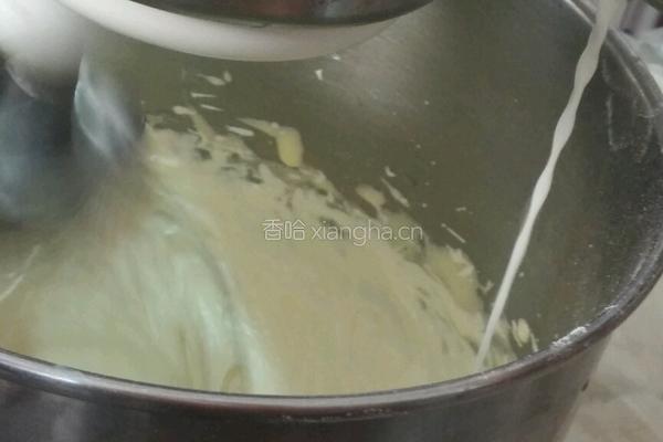 金枕蛋糕的做法图解4