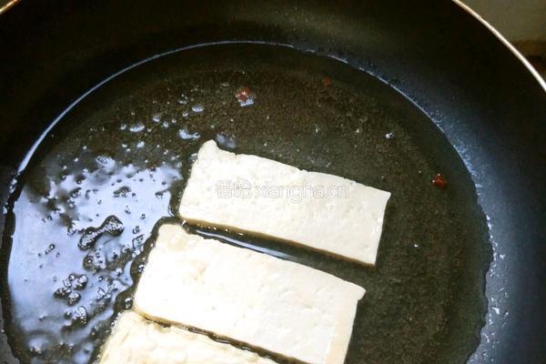 红烧豆腐的做法图解2