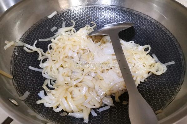 炒河粉的做法图解4