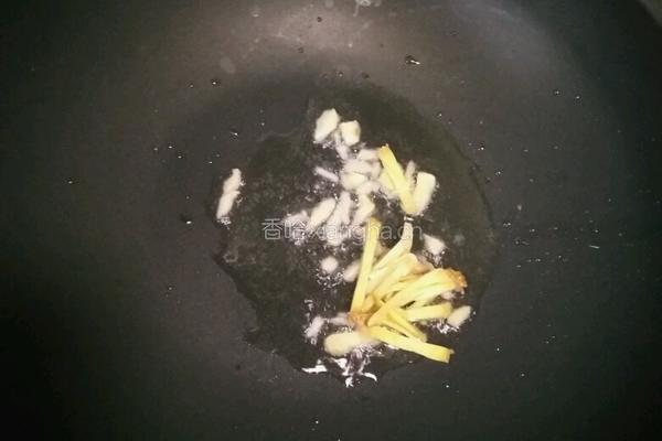 苦瓜炒豆干的做法图解4