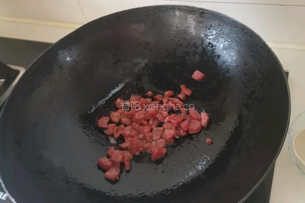 腊肠炒饭的做法图解2