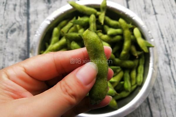 盐水毛豆的做法图解3