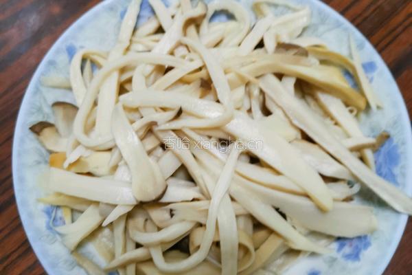 凉拌杏鲍菇的做法图解6