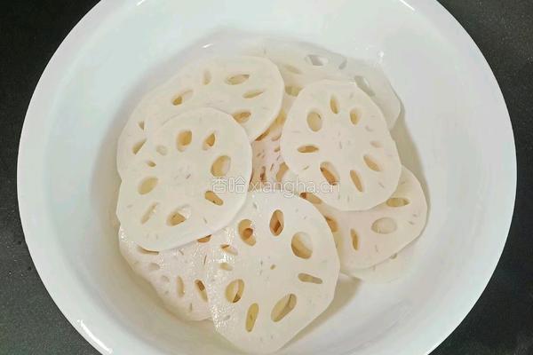 凉拌莲藕的做法图解12