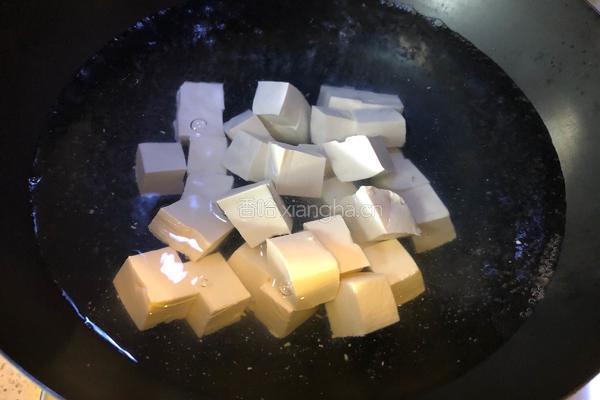 胡萝卜丝烧豆腐的做法图解6
