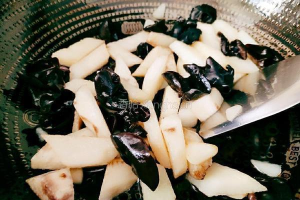 山药炒木耳的做法图解15