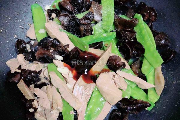 咸水鸭肝炒时蔬的做法图解6