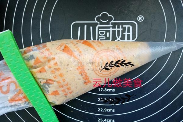 鸡肉蔬菜肠的做法图解8