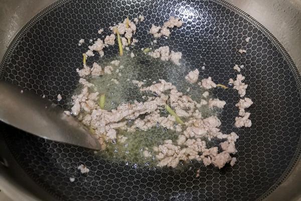 肉末白萝卜条的做法图解5