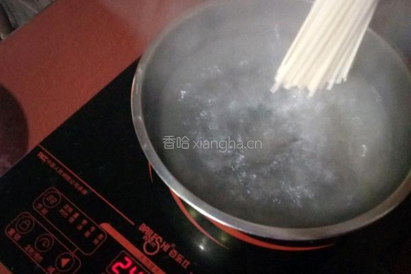 有点咸的葱油面的做法图解13