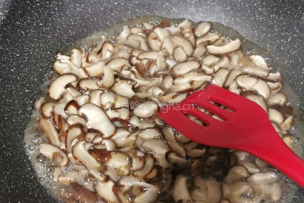 香菇牛肉酱拌面（香菇牛肉酱的做法）的做法图解10