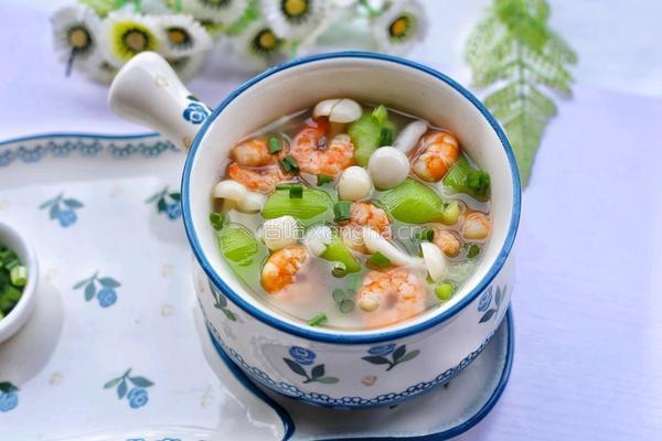 丝瓜虾仁菌菇汤的做法图解12