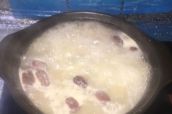 山药红枣排骨汤的做法图解8
