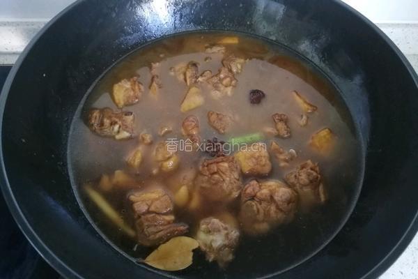 玉米鸭腿煲的做法图解15