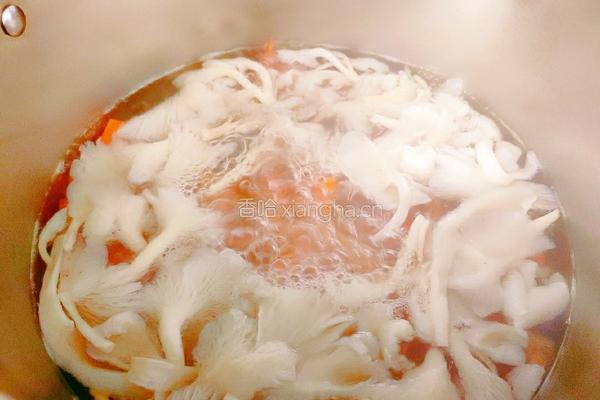 平菇豆腐汤的做法图解8
