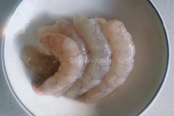 虾仁酿香菇的做法图解2