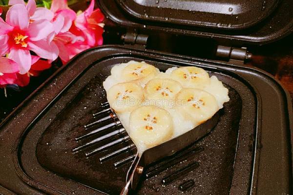香蕉牛奶米饭煎饼的做法图解12